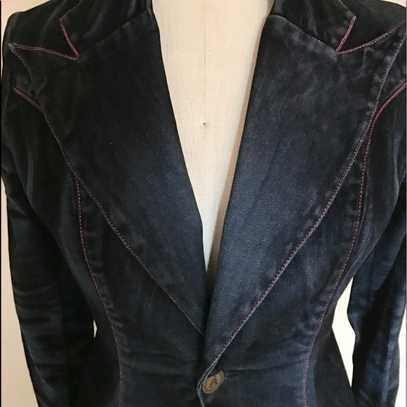 Jean jacket - Picture 2 of 8